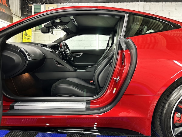 Used Jaguar F-Type 2020 for sale - 75627753: Photo 18