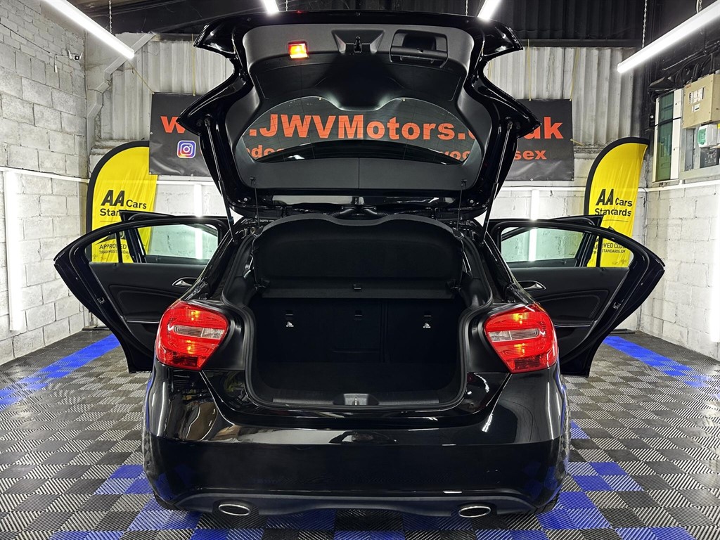 Used Mercedes-Benz A-Class 2013 for sale - 76979836: Photo 32