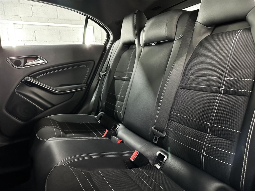 Used Mercedes-Benz A-Class 2013 for sale - 76979836: Photo 37