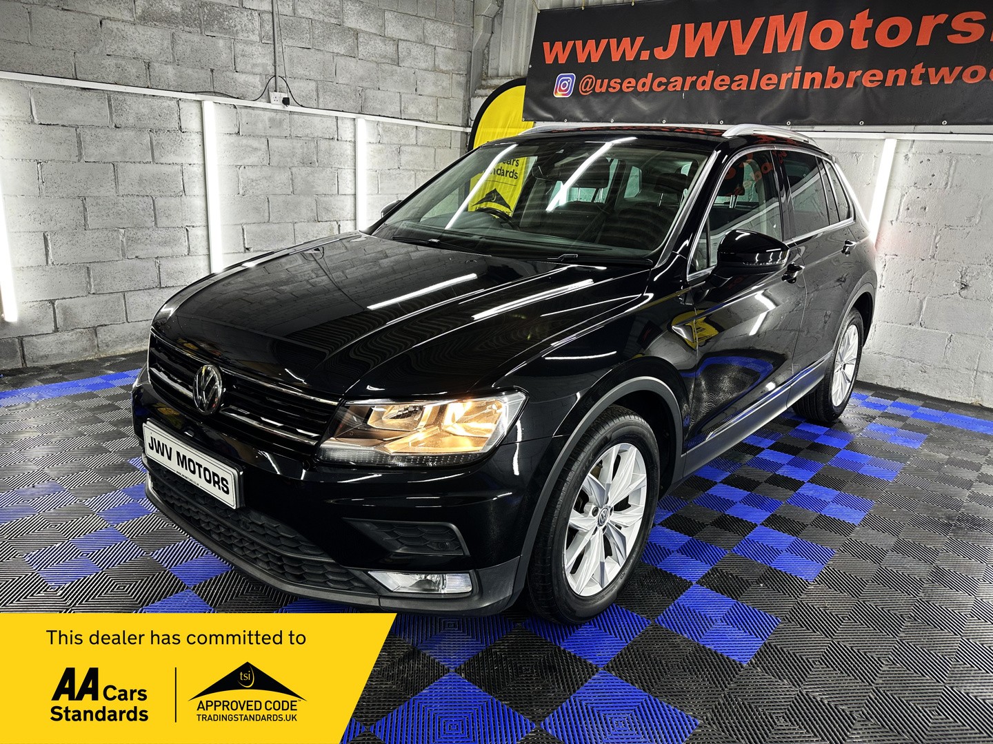 Used Volkswagen Tiguan 2016 for sale - 76593611: Photo 1