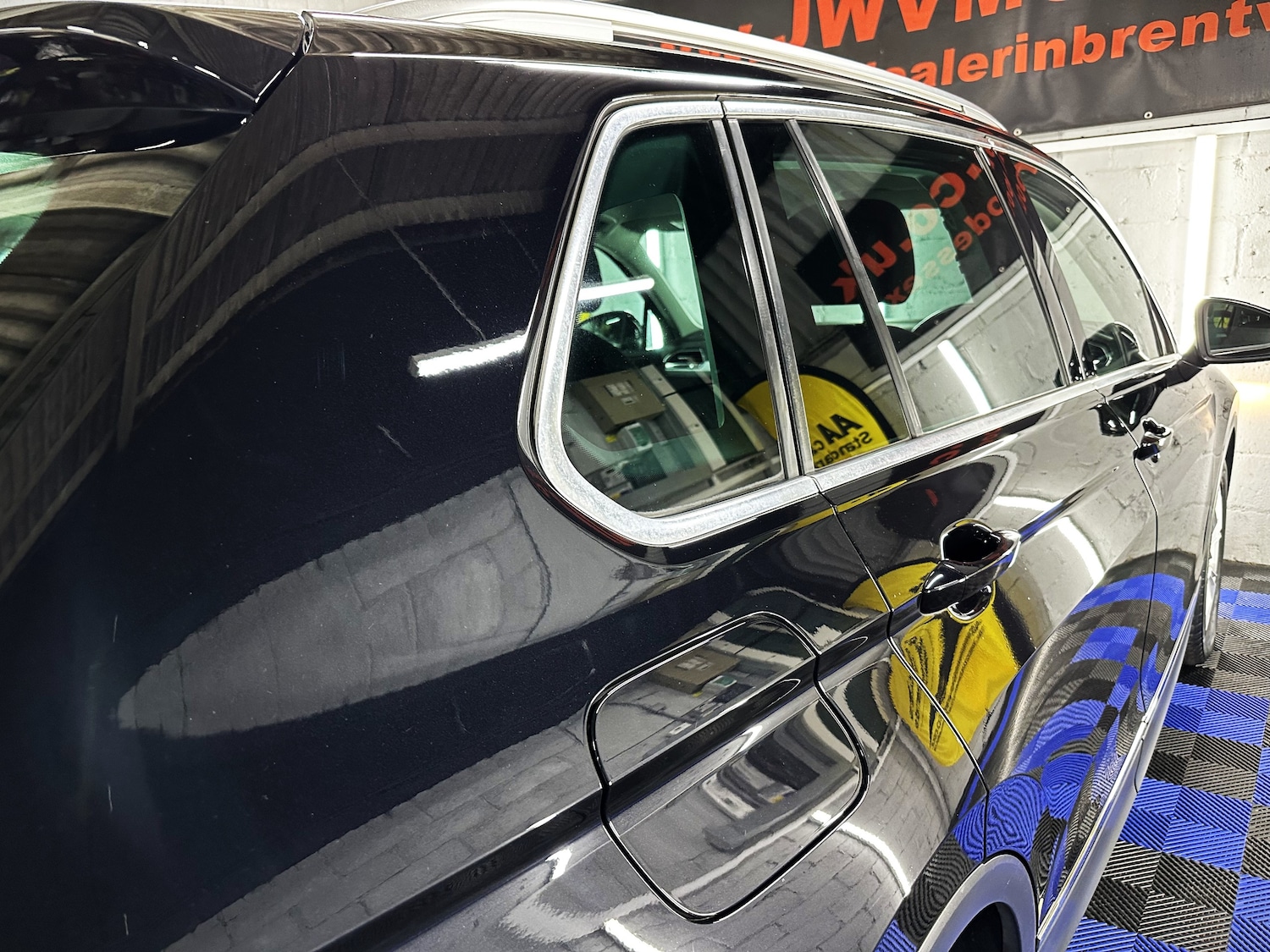 Used Volkswagen Tiguan 2016 for sale - 76593611: Photo 14