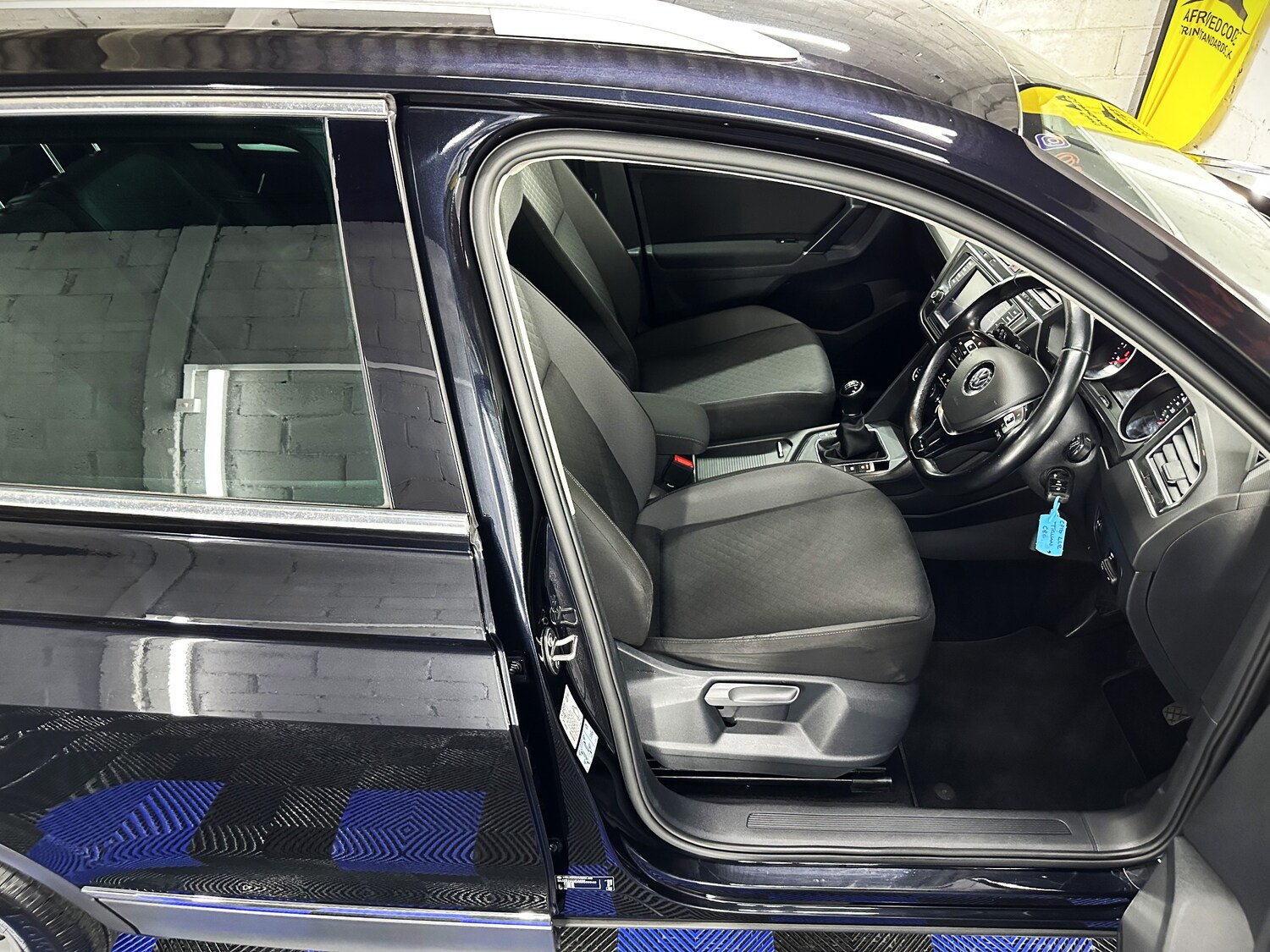 Used Volkswagen Tiguan 2016 for sale - 76593611: Photo 27