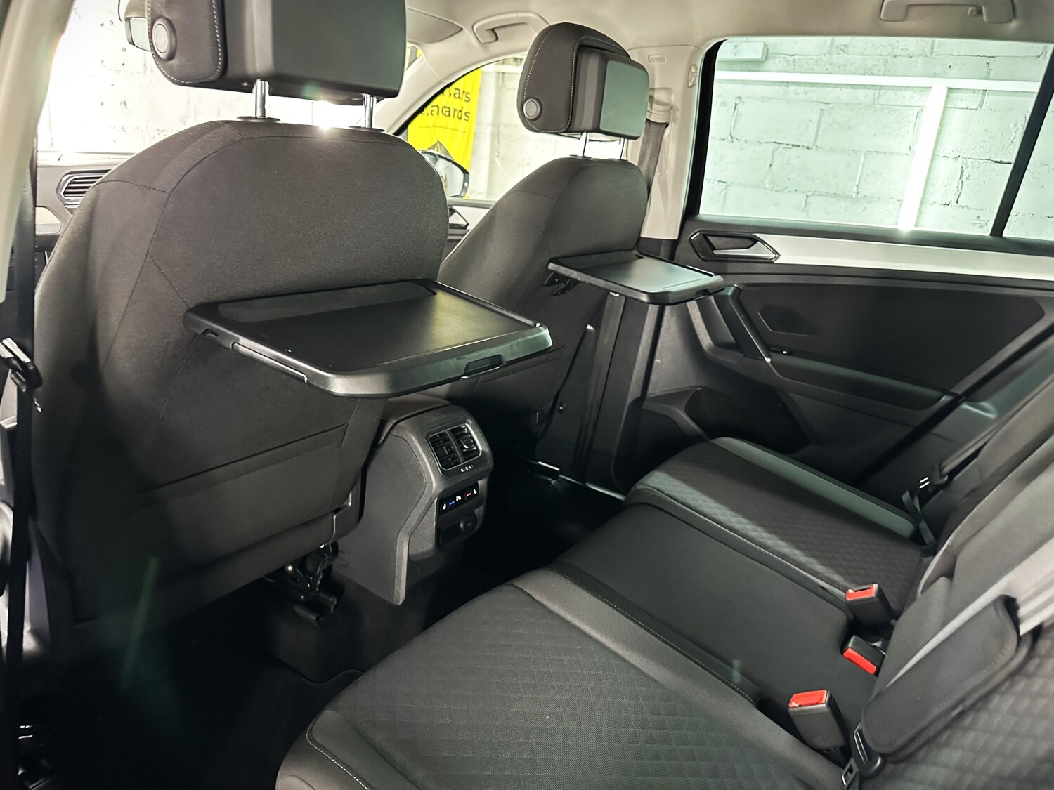 Used Volkswagen Tiguan 2016 for sale - 76593611: Photo 35