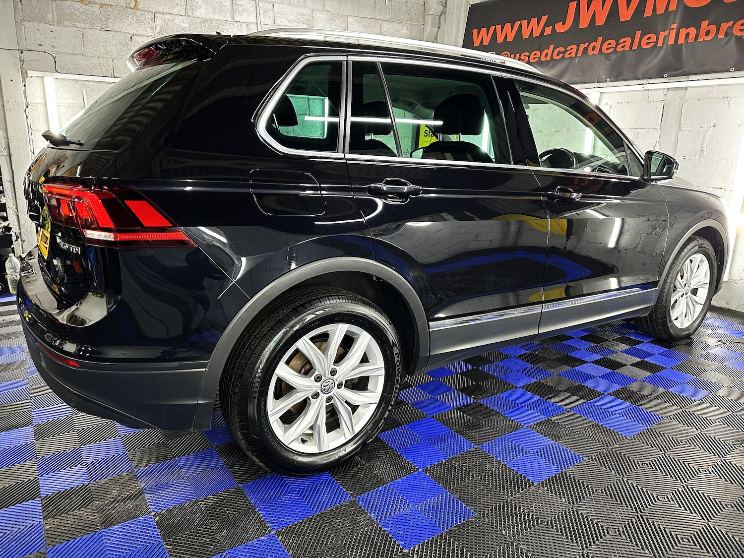 Used Volkswagen Tiguan 2016 for sale - 76593611: Photo 53