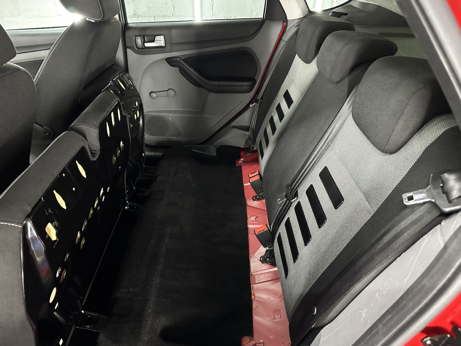 Used Ford Focus 2010 for sale - 76961862: Photo 37