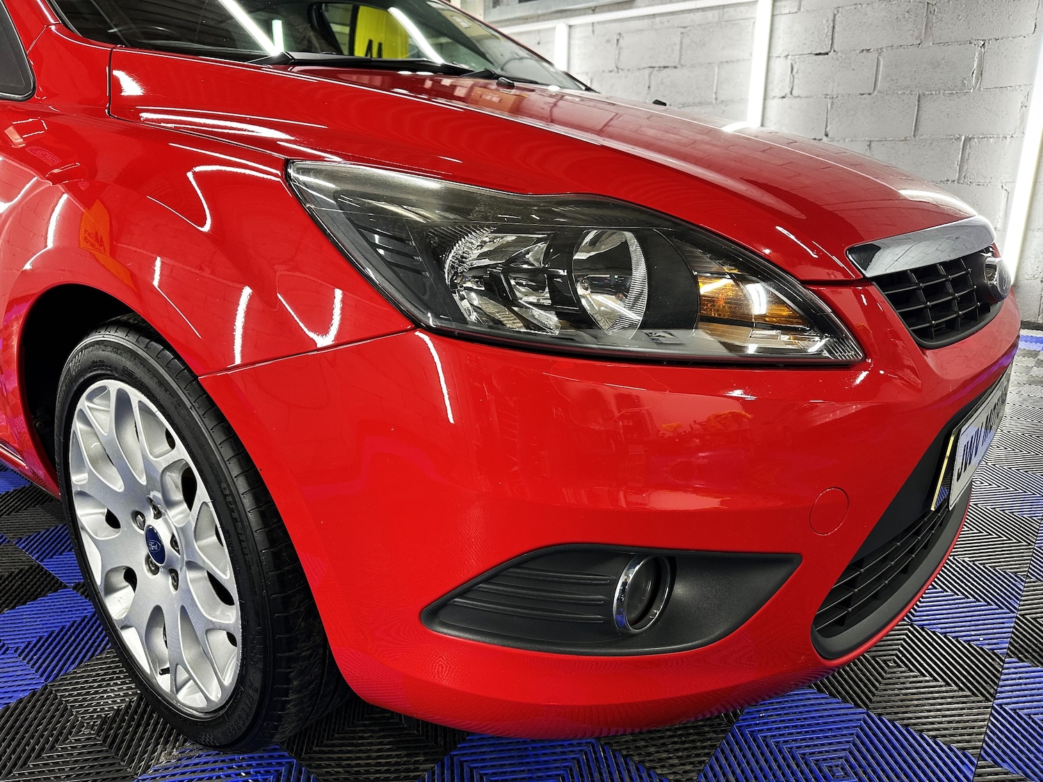 Used Ford Focus 2010 for sale - 76961862: Photo 4