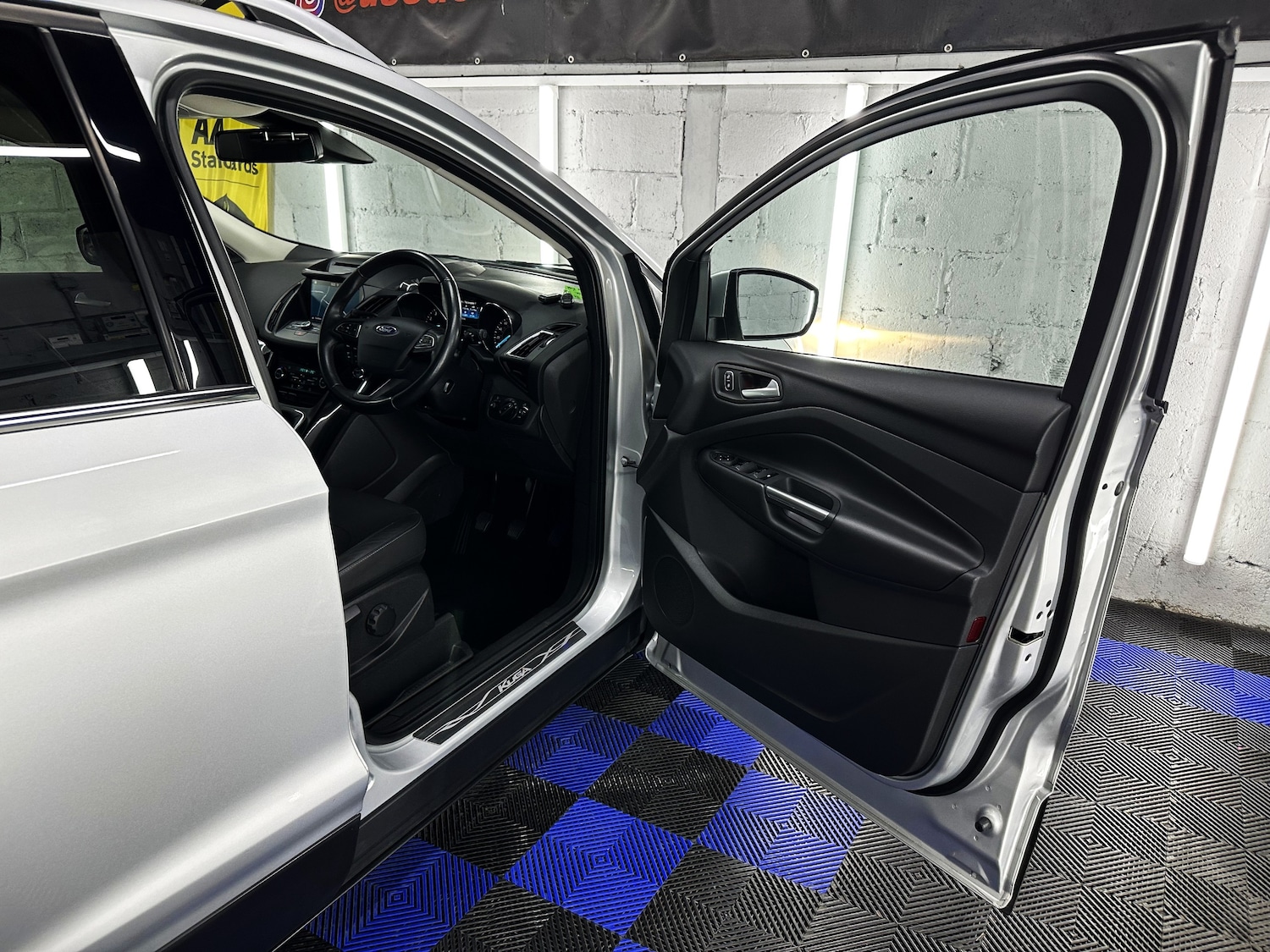 Used Ford Kuga 2019 for sale - 76883958: Photo 28