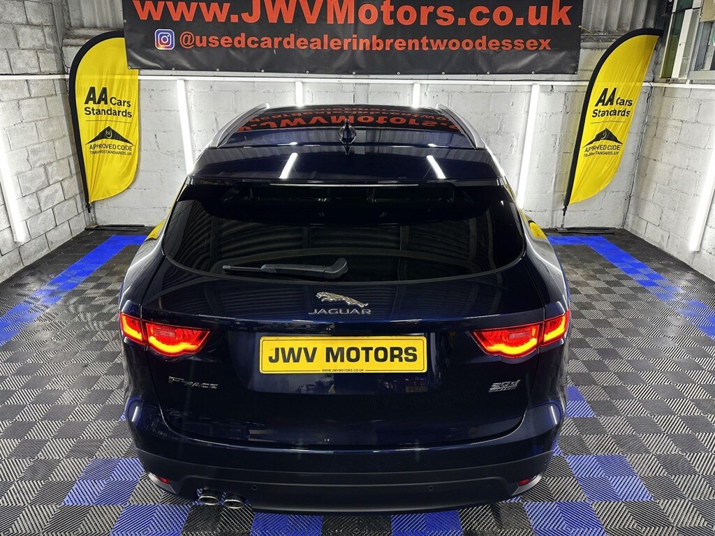 Used Jaguar F-Pace 2017 for sale - 77581669: Photo 12
