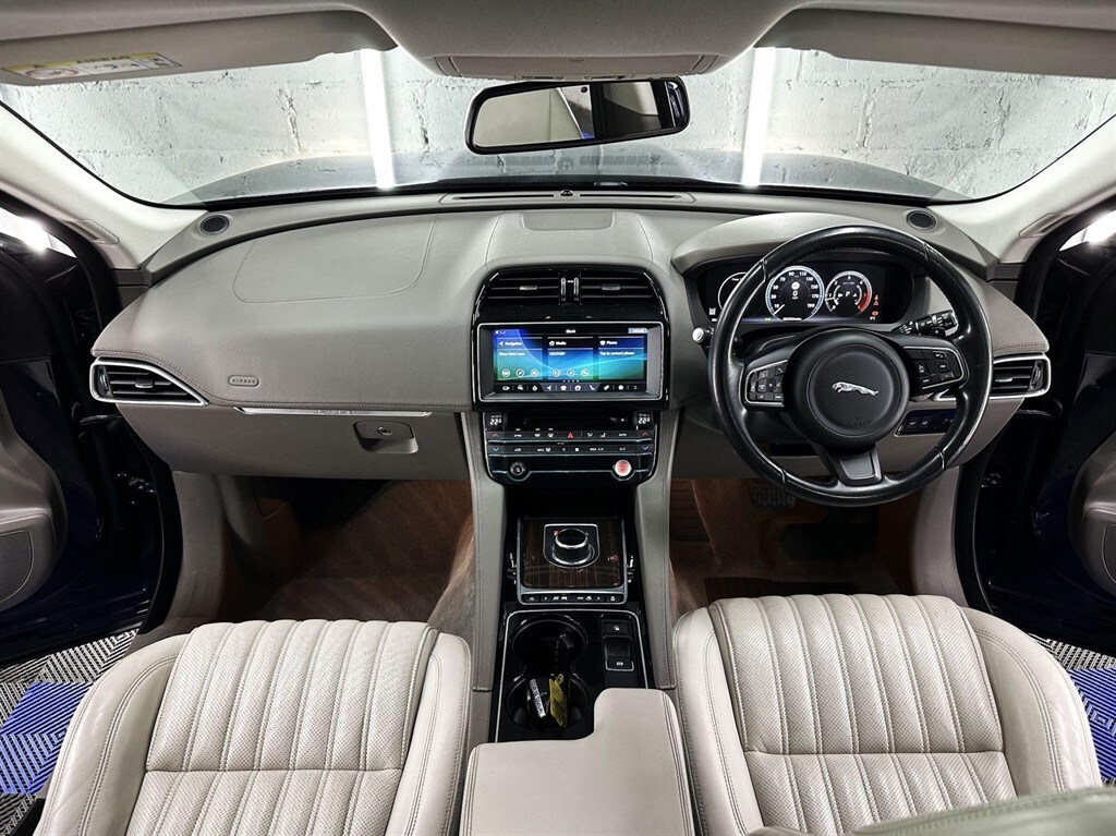 Used Jaguar F-Pace 2017 for sale - 77581669: Photo 22