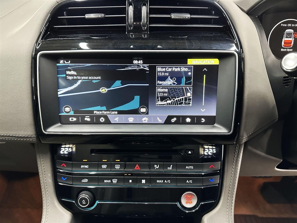 Used Jaguar F-Pace 2017 for sale - 77581669: Photo 25