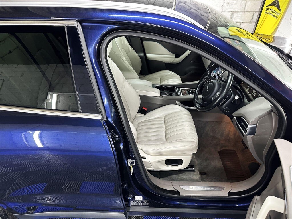 Used Jaguar F-Pace 2017 for sale - 77581669: Photo 29
