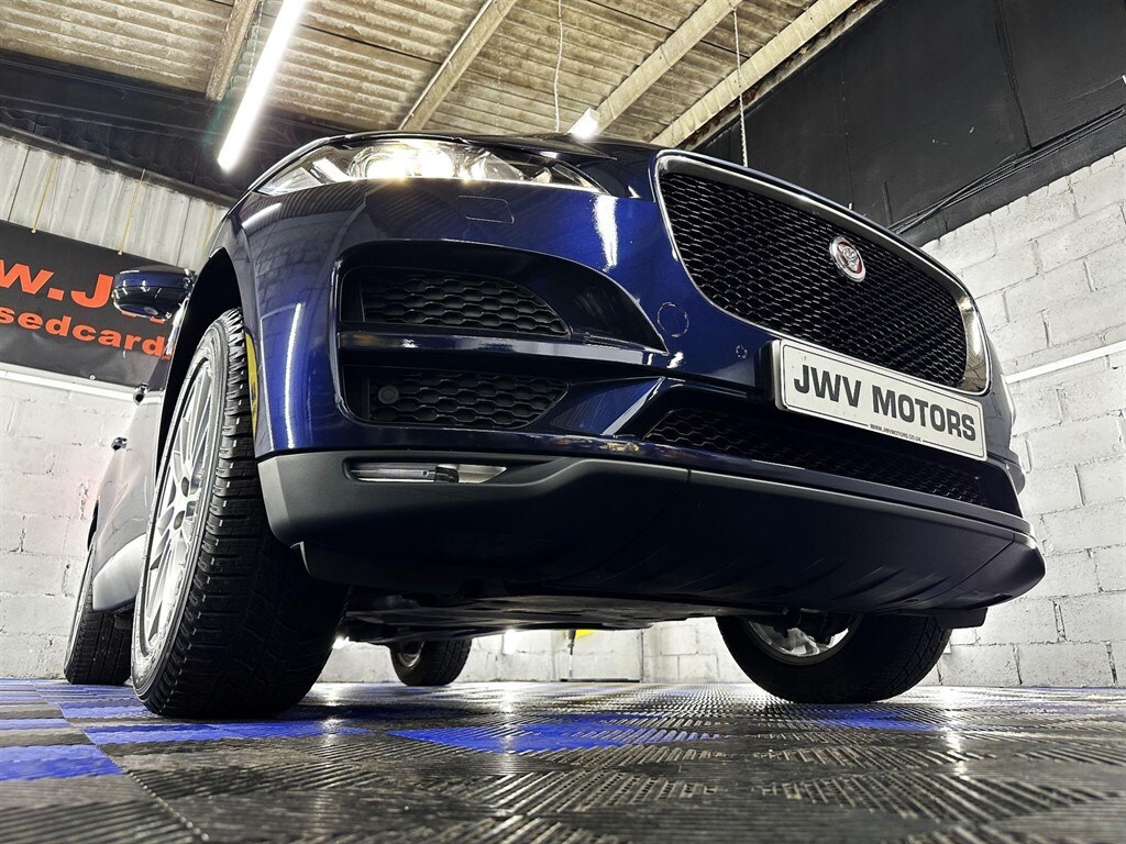 Used Jaguar F-Pace 2017 for sale - 77581669: Photo 41