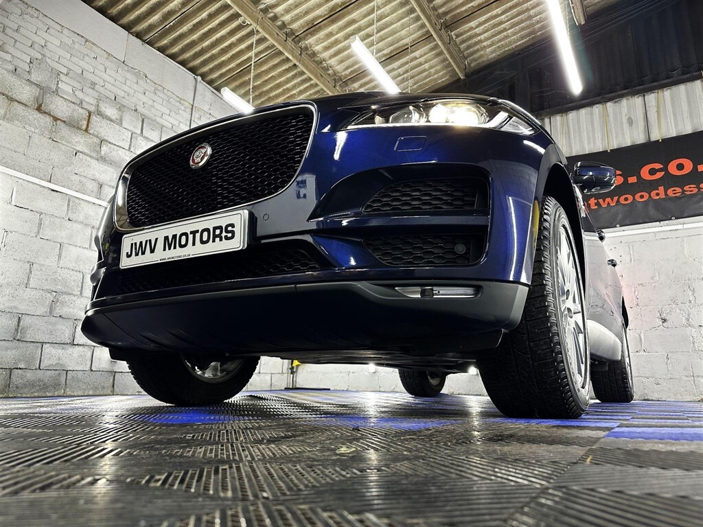 Used Jaguar F-Pace 2017 for sale - 77581669: Photo 43