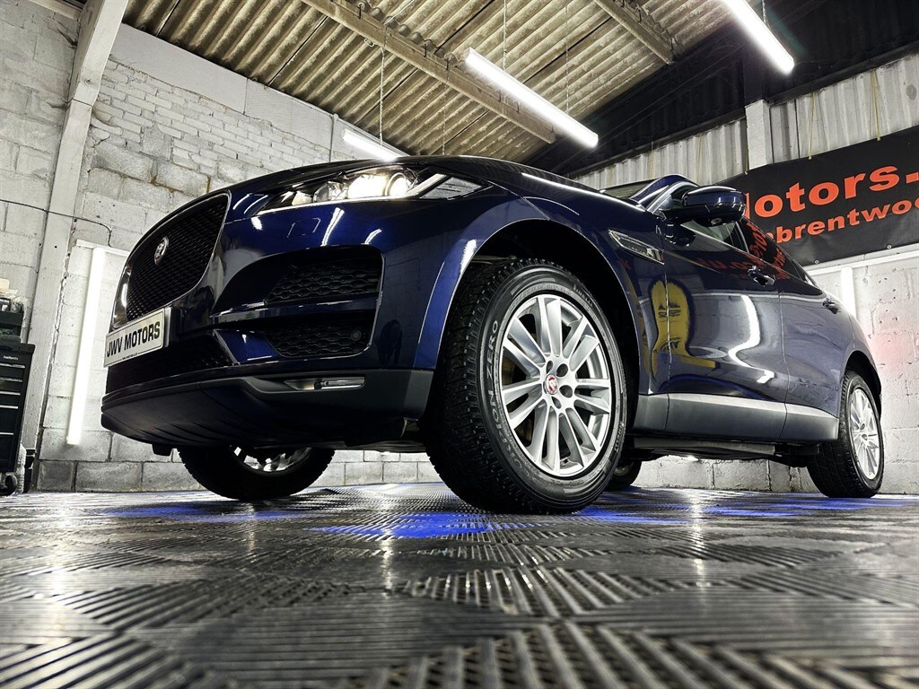 Used Jaguar F-Pace 2017 for sale - 77581669: Photo 44