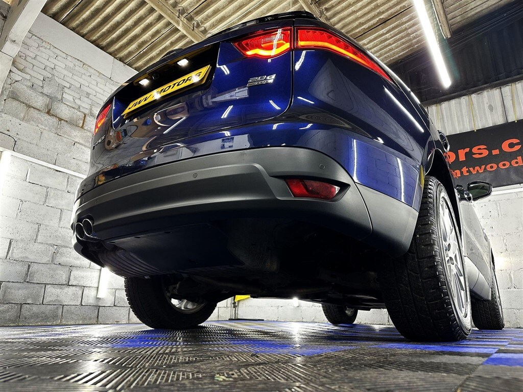 Used Jaguar F-Pace 2017 for sale - 77581669: Photo 52