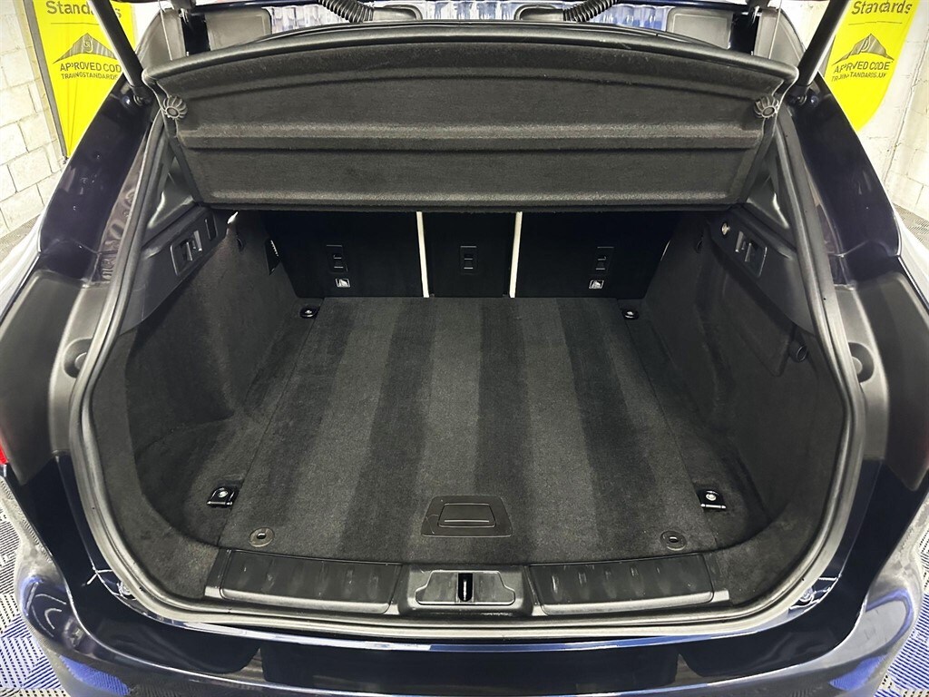 Used Jaguar F-Pace 2017 for sale - 77581669: Photo 58