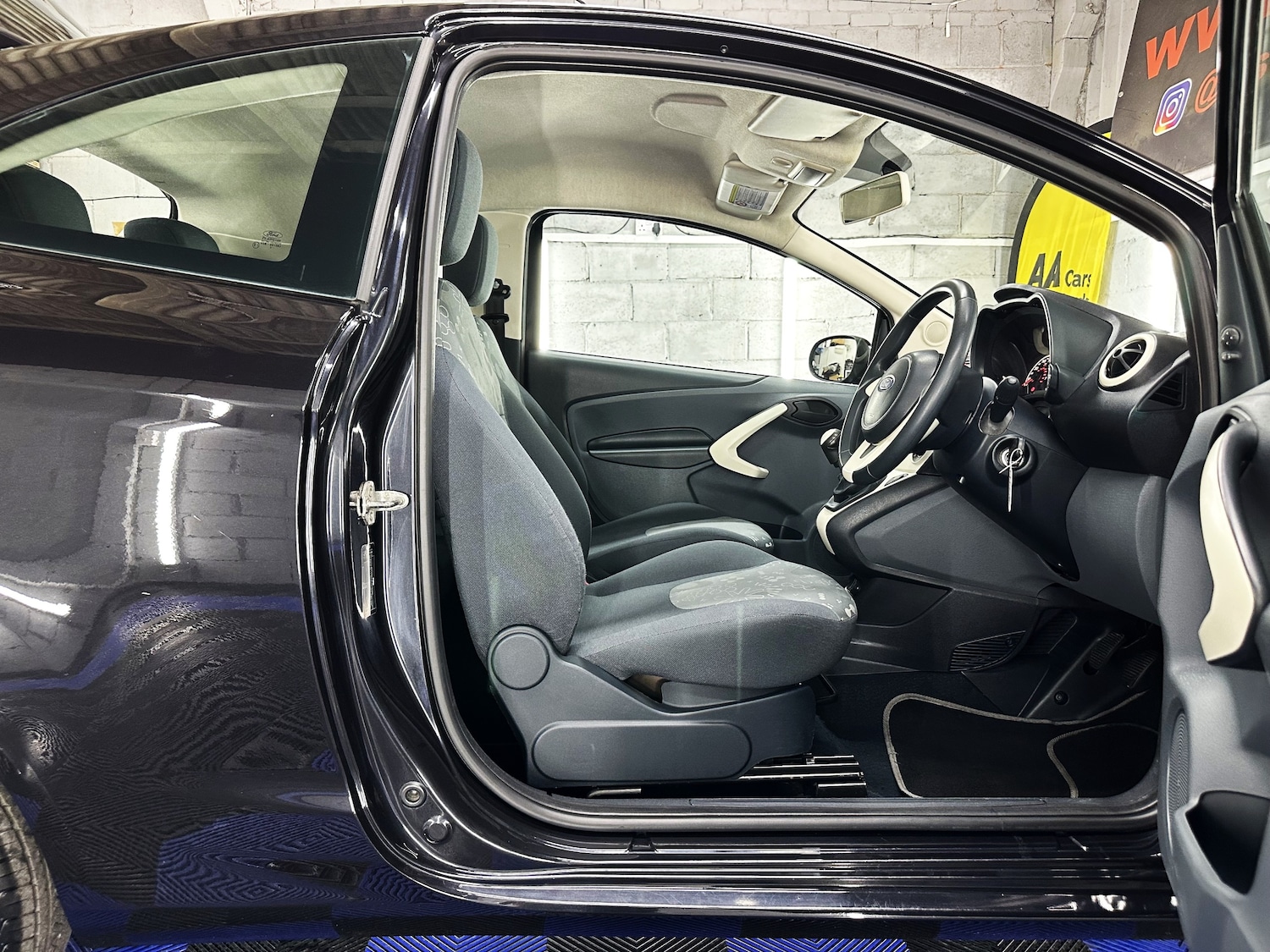 Vehicle 25