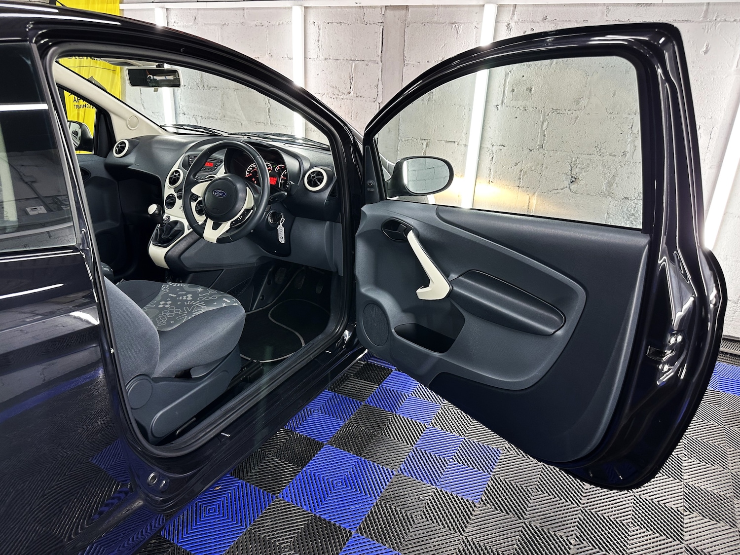 Vehicle 27