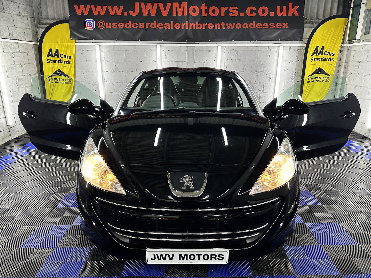 Used Peugeot RCZ 2011 for sale - 76545947: Photo 39