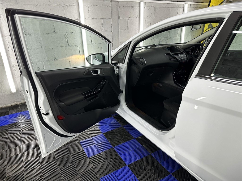 Used Ford Fiesta 2015 for sale - 77019968: Photo 16