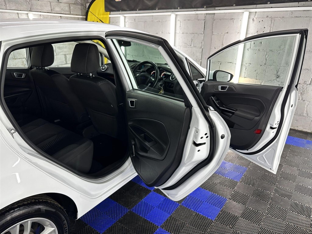 Used Ford Fiesta 2015 for sale - 77019968: Photo 28