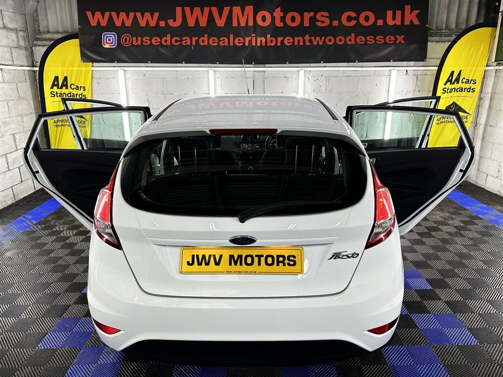 Used Ford Fiesta 2015 for sale - 77019968: Photo 32