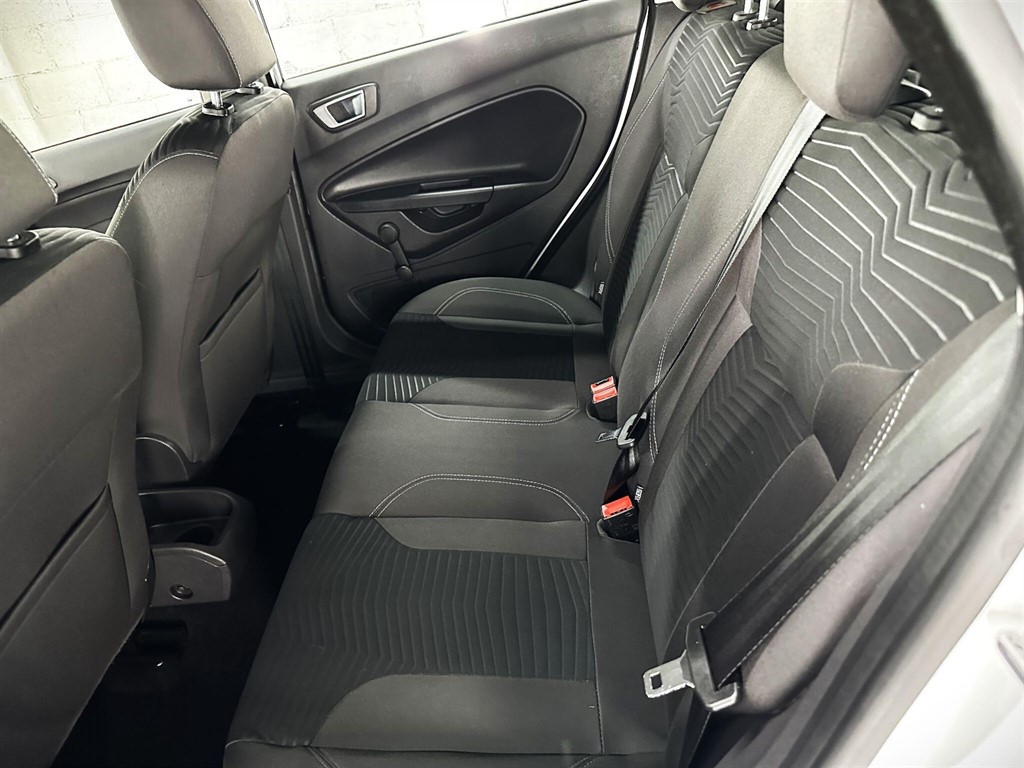 Used Ford Fiesta 2015 for sale - 77019968: Photo 35