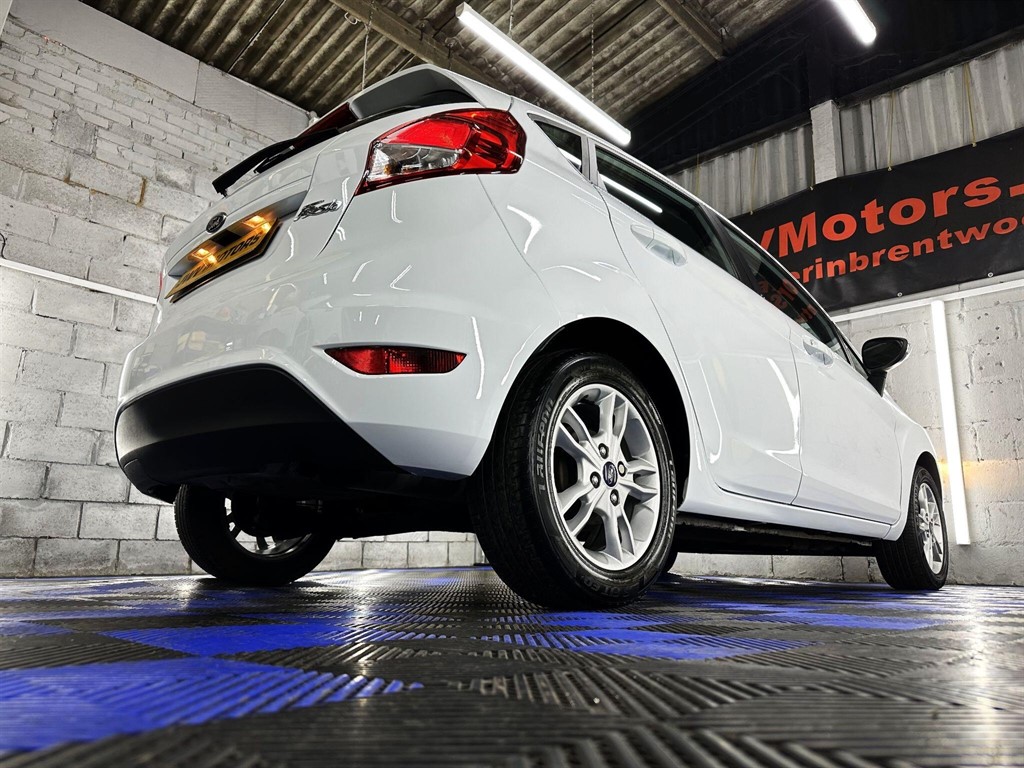 Used Ford Fiesta 2015 for sale - 77019968: Photo 50