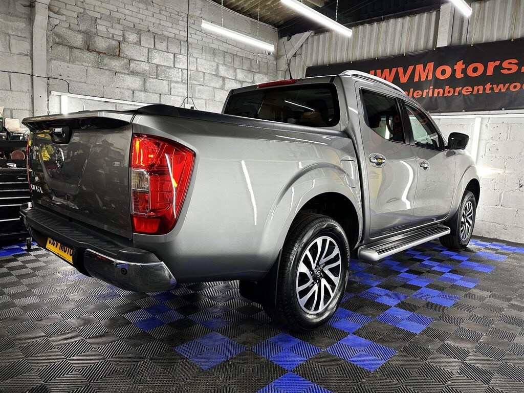 Used Nissan Navara 2018 for sale - 77472139: Photo 15