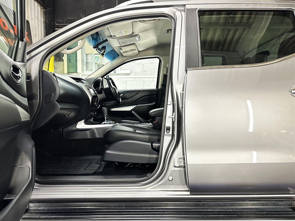 Used Nissan Navara 2018 for sale - 77472139: Photo 18