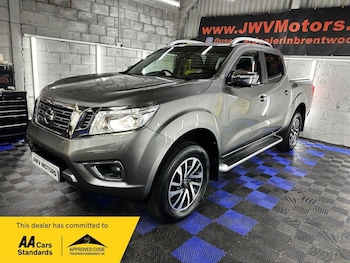 Used Nissan Navara 2018 for sale - 77472139: Photo
