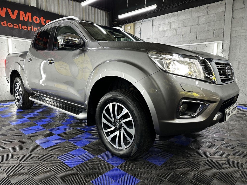 Used Nissan Navara 2018 for sale - 77472139: Photo 2