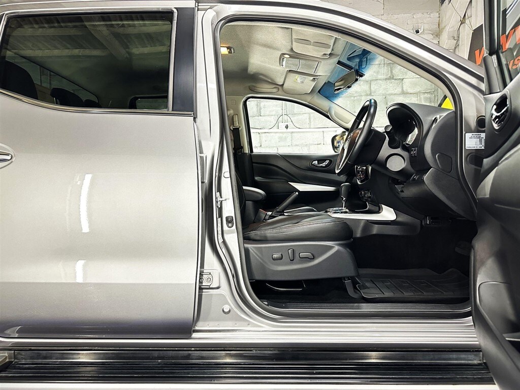 Used Nissan Navara 2018 for sale - 77472139: Photo 27