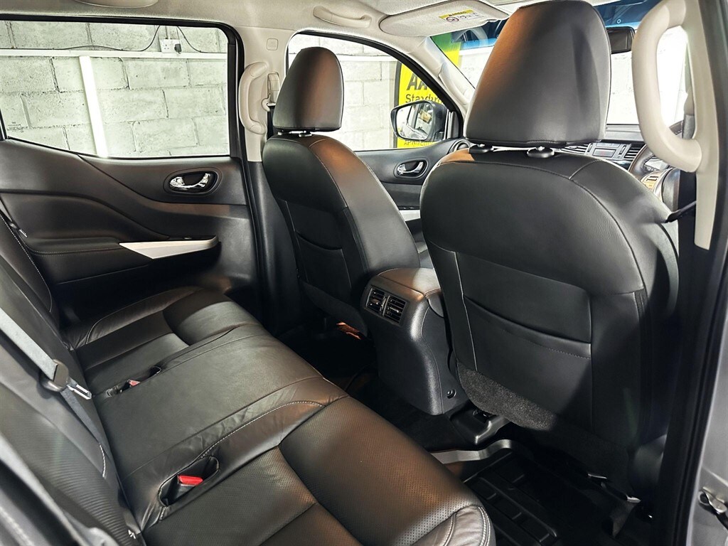Used Nissan Navara 2018 for sale - 77472139: Photo 31