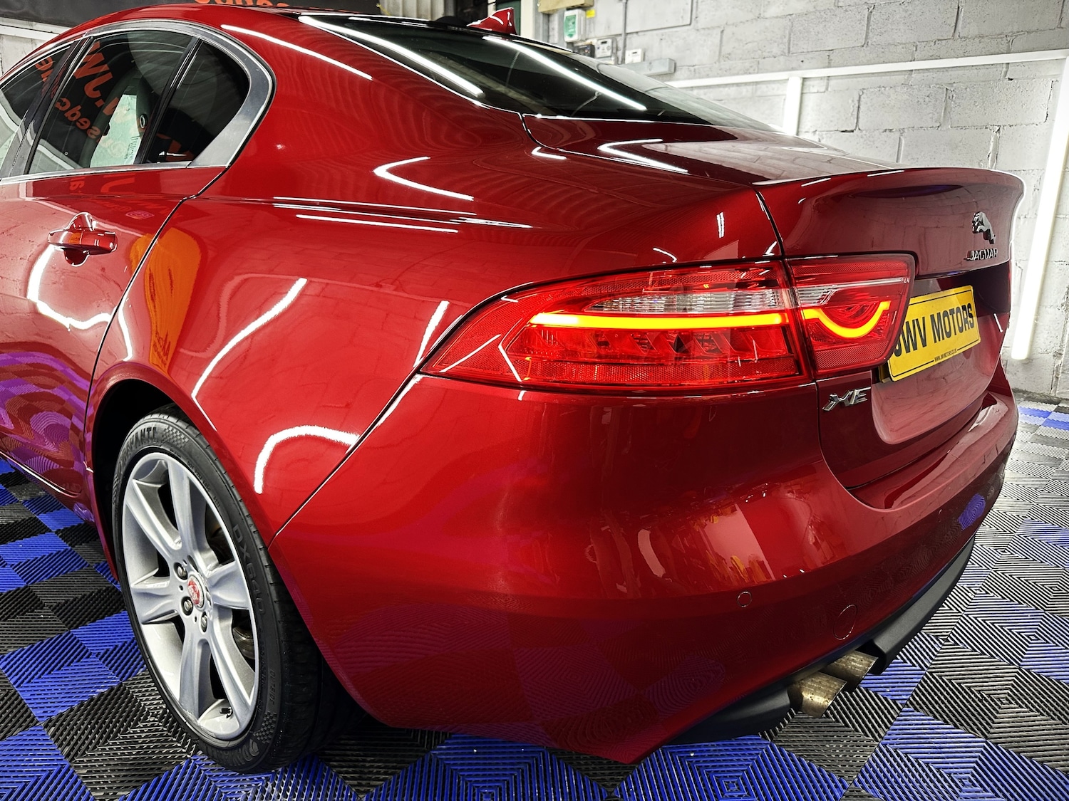 Used Jaguar XE 2015 for sale - 76391913: Photo 11