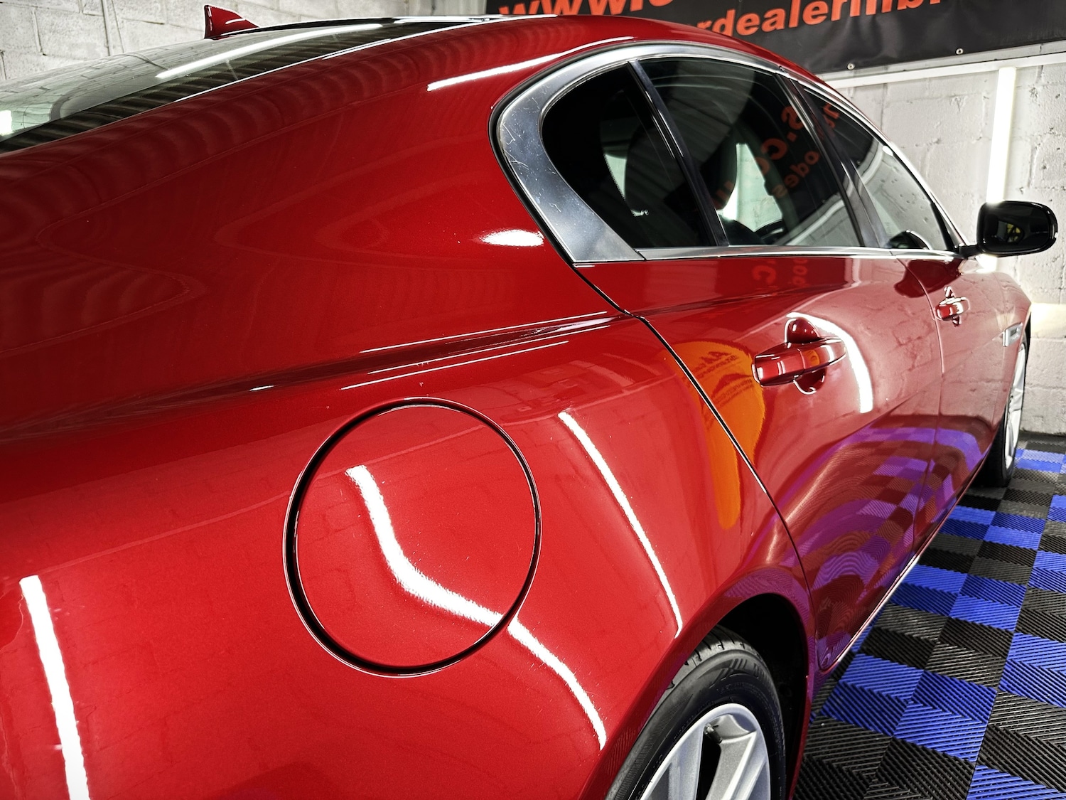 Used Jaguar XE 2015 for sale - 76391913: Photo 14