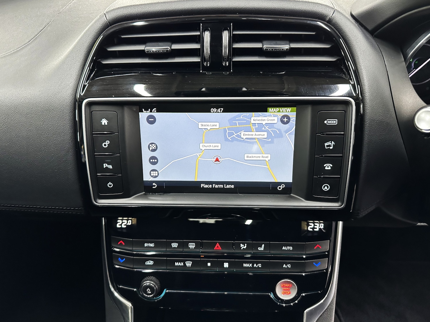 Used Jaguar XE 2015 for sale - 76391913: Photo 26