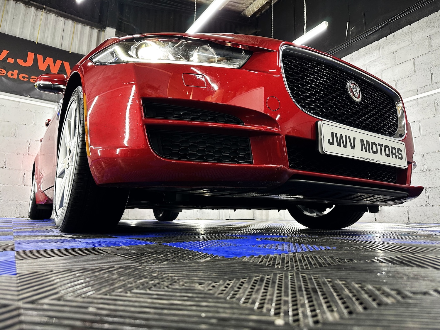 Used Jaguar XE 2015 for sale - 76391913: Photo 42