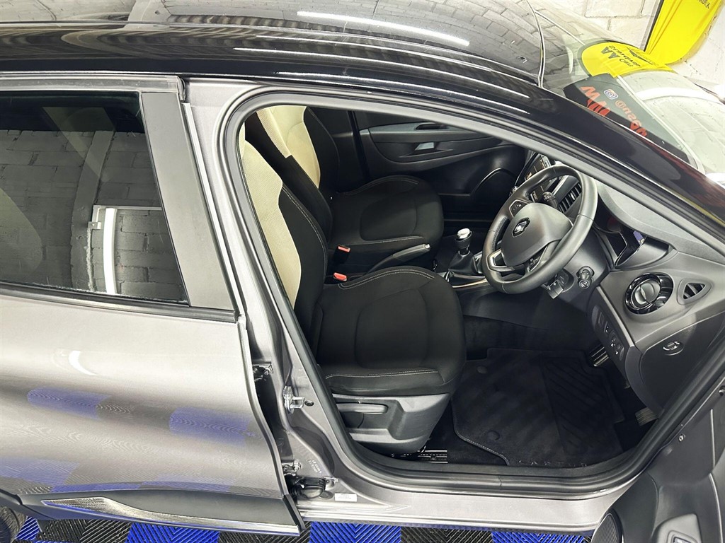 Used Renault Captur 2019 for sale - 77239685: Photo 28