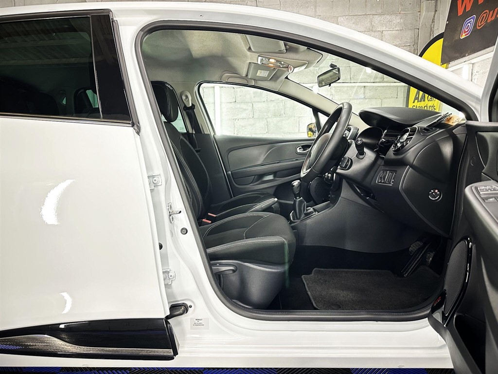 Used Renault Clio 2019 for sale - 77122845: Photo 27