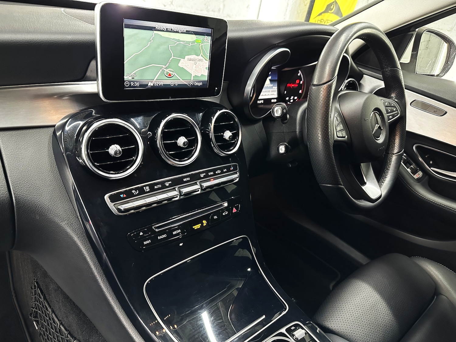 Used Mercedes-Benz C Class 2018 for sale - 76966878: Photo 21