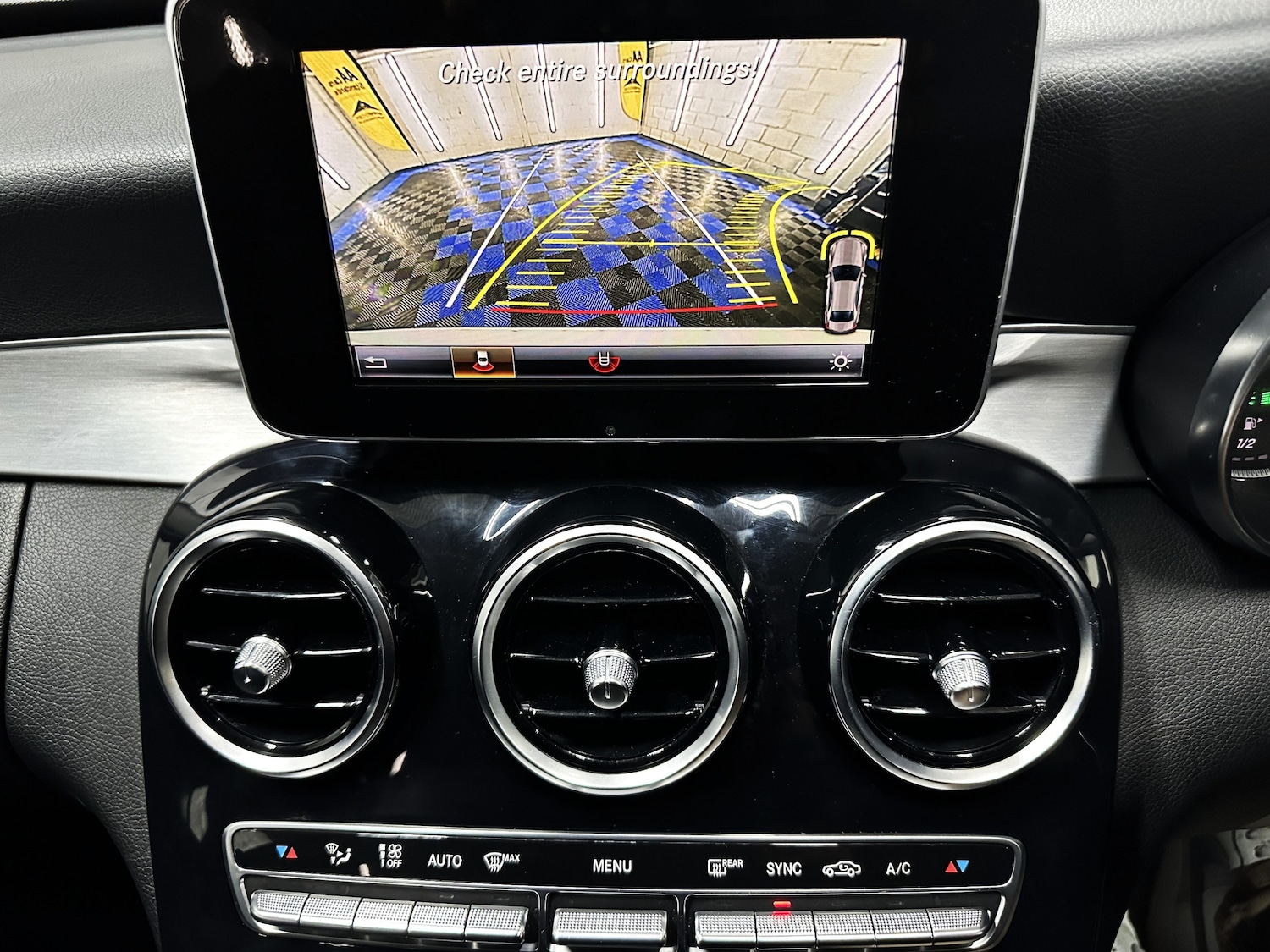 Used Mercedes-Benz C Class 2018 for sale - 76966878: Photo 23