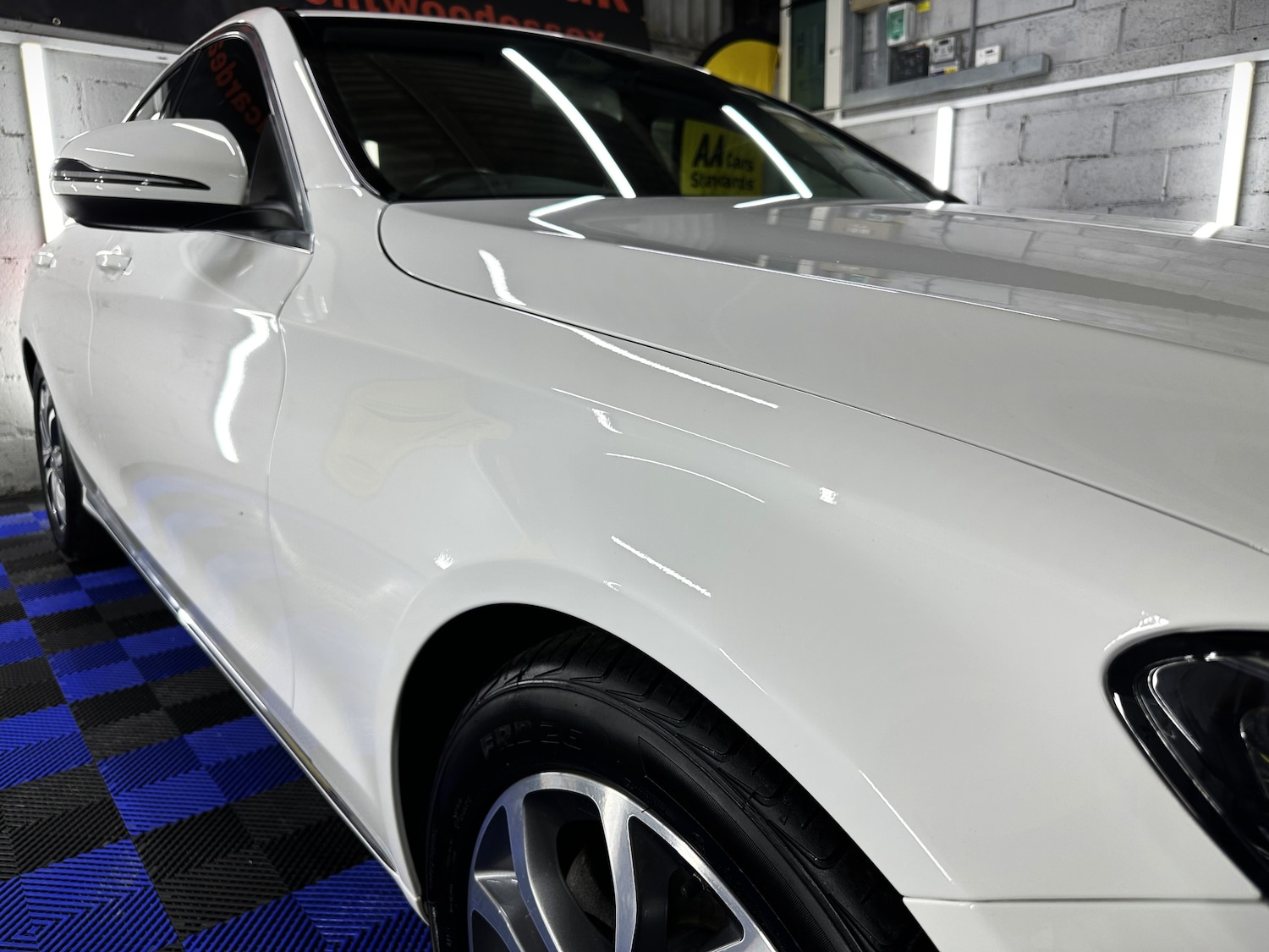 Used Mercedes-Benz C Class 2018 for sale - 76966878: Photo 3