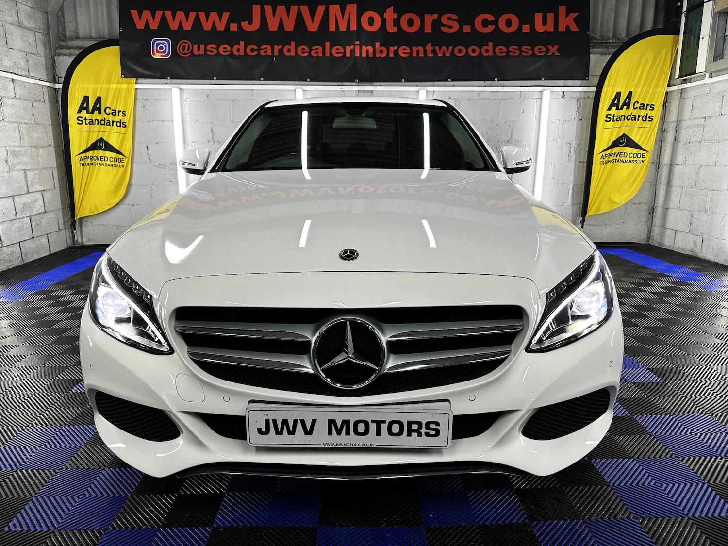 Used Mercedes-Benz C Class 2018 for sale - 76966878: Photo 41