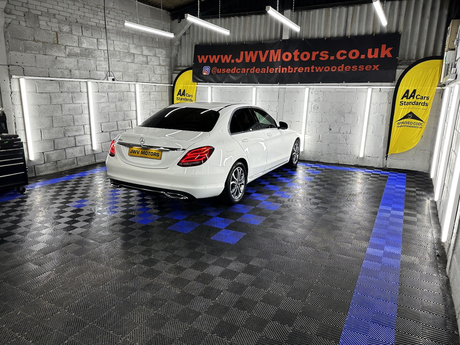 Used Mercedes-Benz C Class 2018 for sale - 76966878: Photo 56