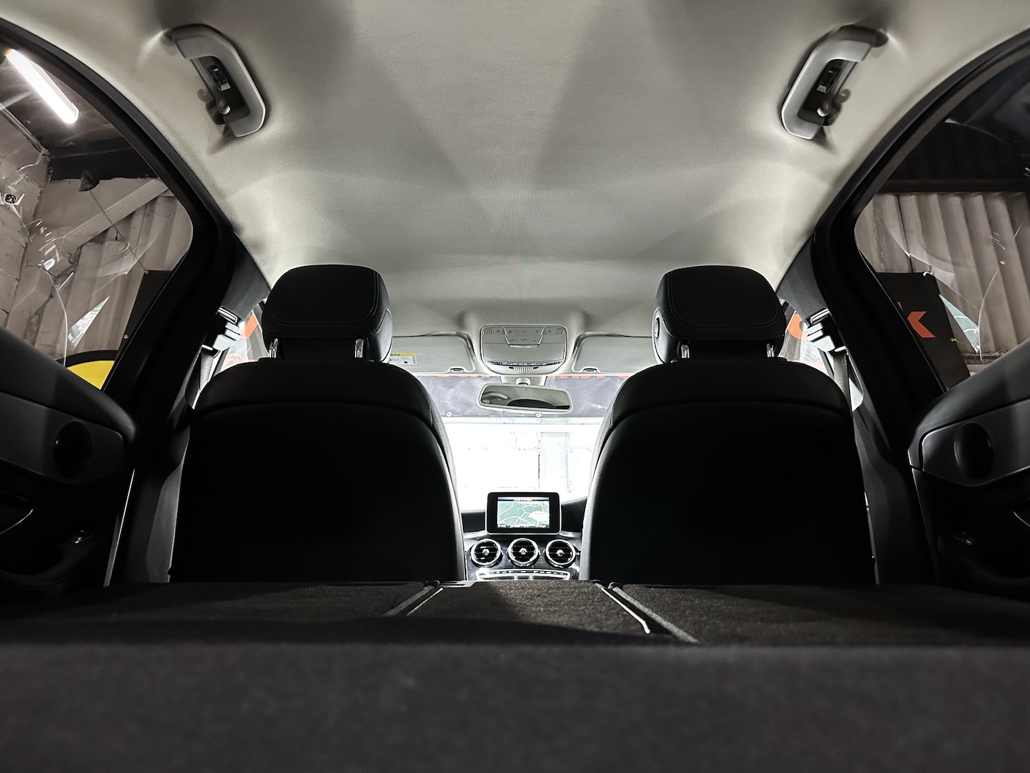 Used Mercedes-Benz C Class 2018 for sale - 76966878: Photo 61