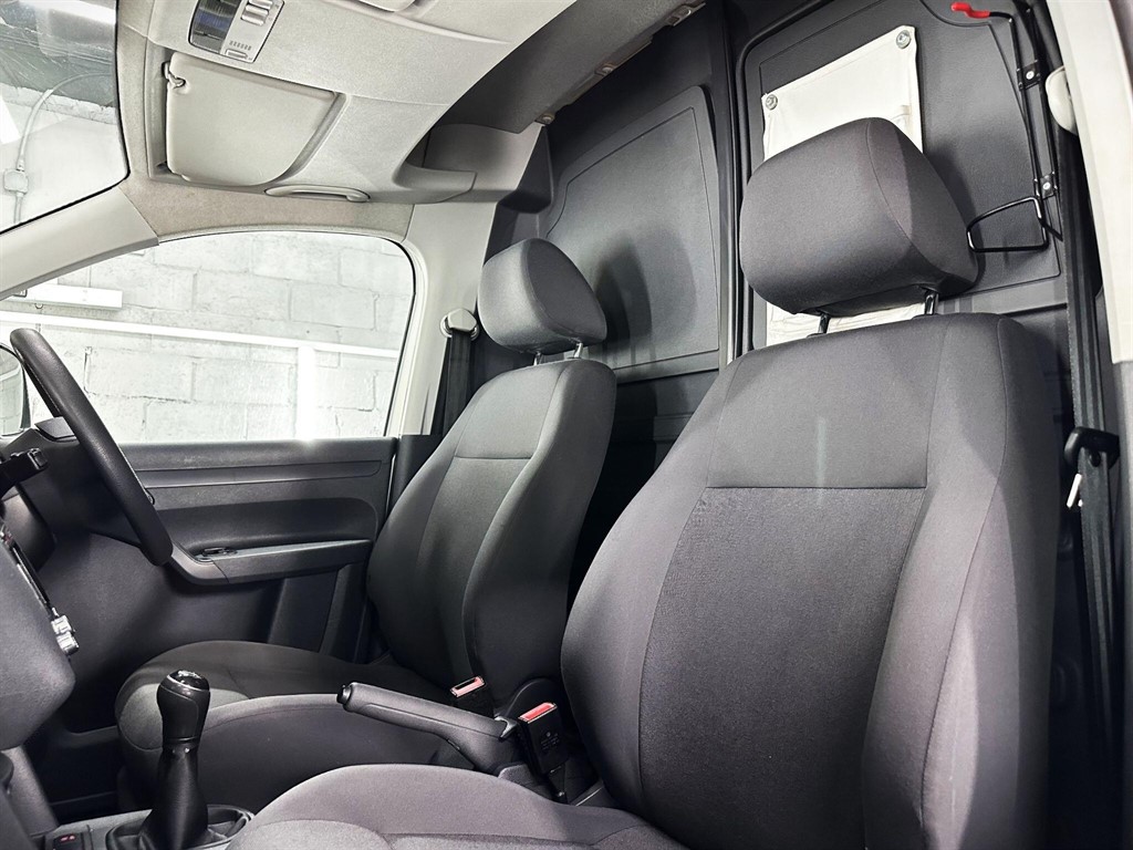 Used Volkswagen Caddy Maxi 2014 for sale - 77897254: Photo 20