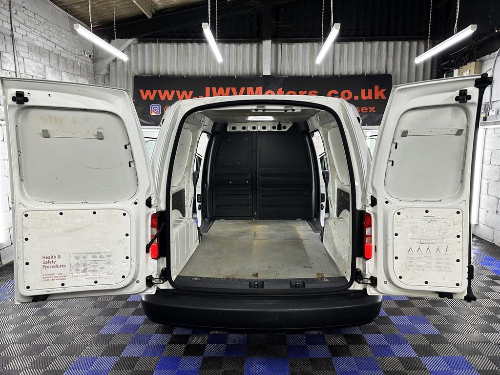 Used Volkswagen Caddy Maxi 2014 for sale - 77897254: Photo 34