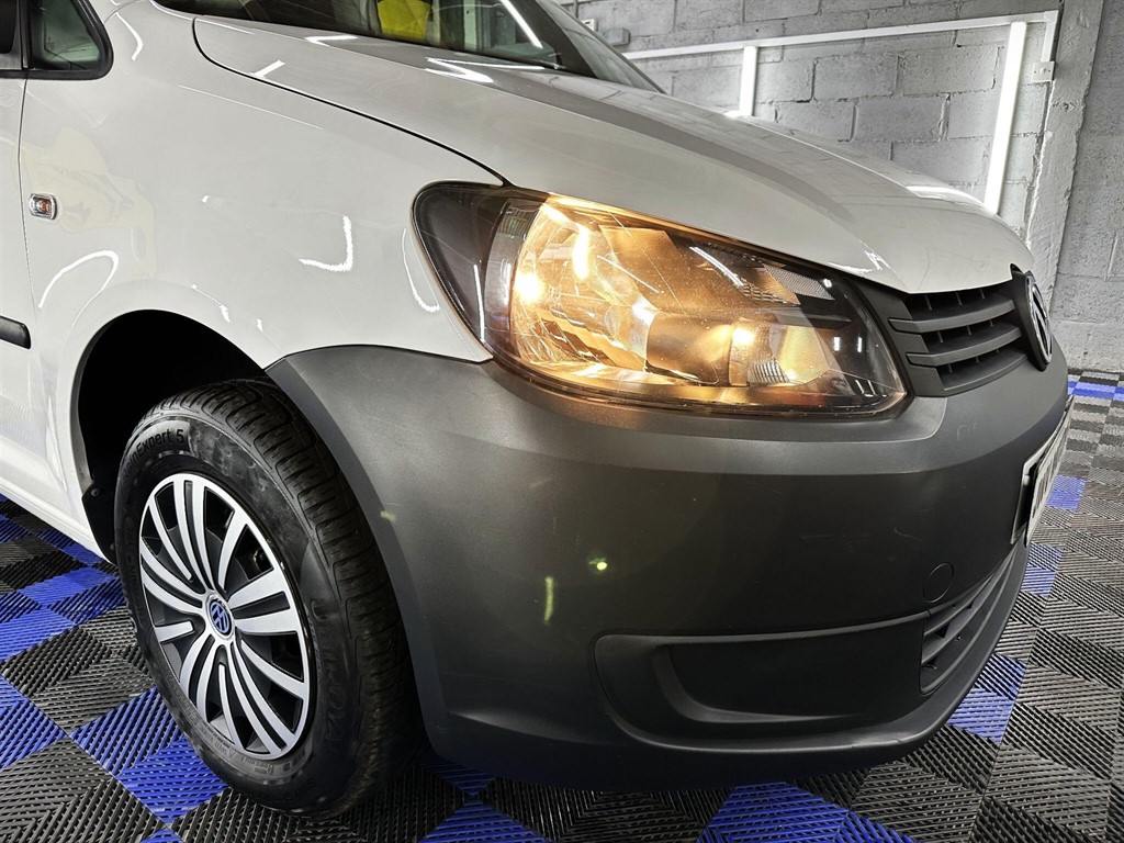 Used Volkswagen Caddy Maxi 2014 for sale - 77897254: Photo 4