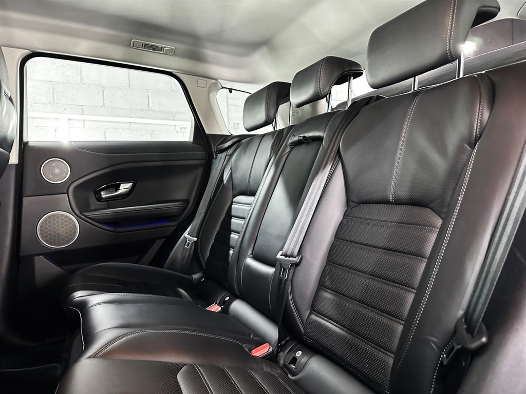 Used Land Rover Range Rover Evoque 2015 for sale - 76979834: Photo 37